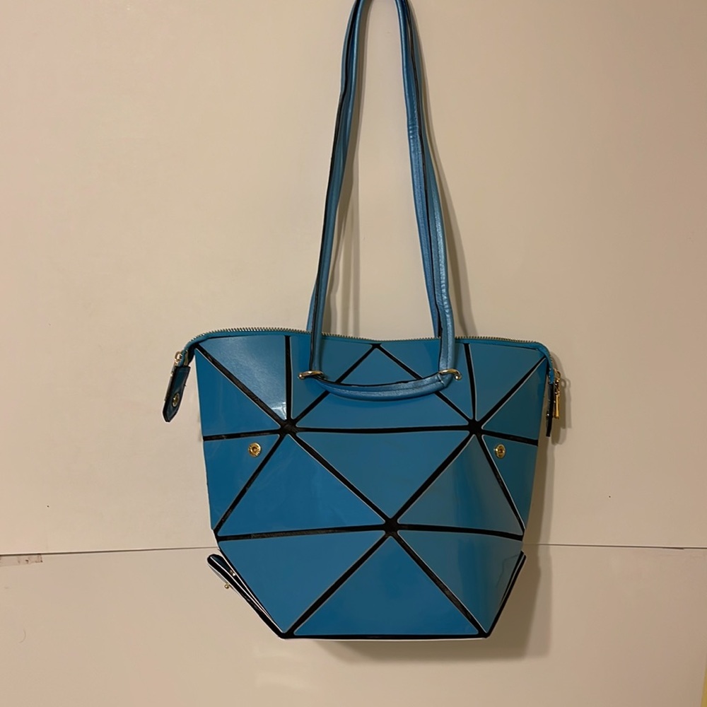 Geometric Design Handbag - Picture 3 of 8